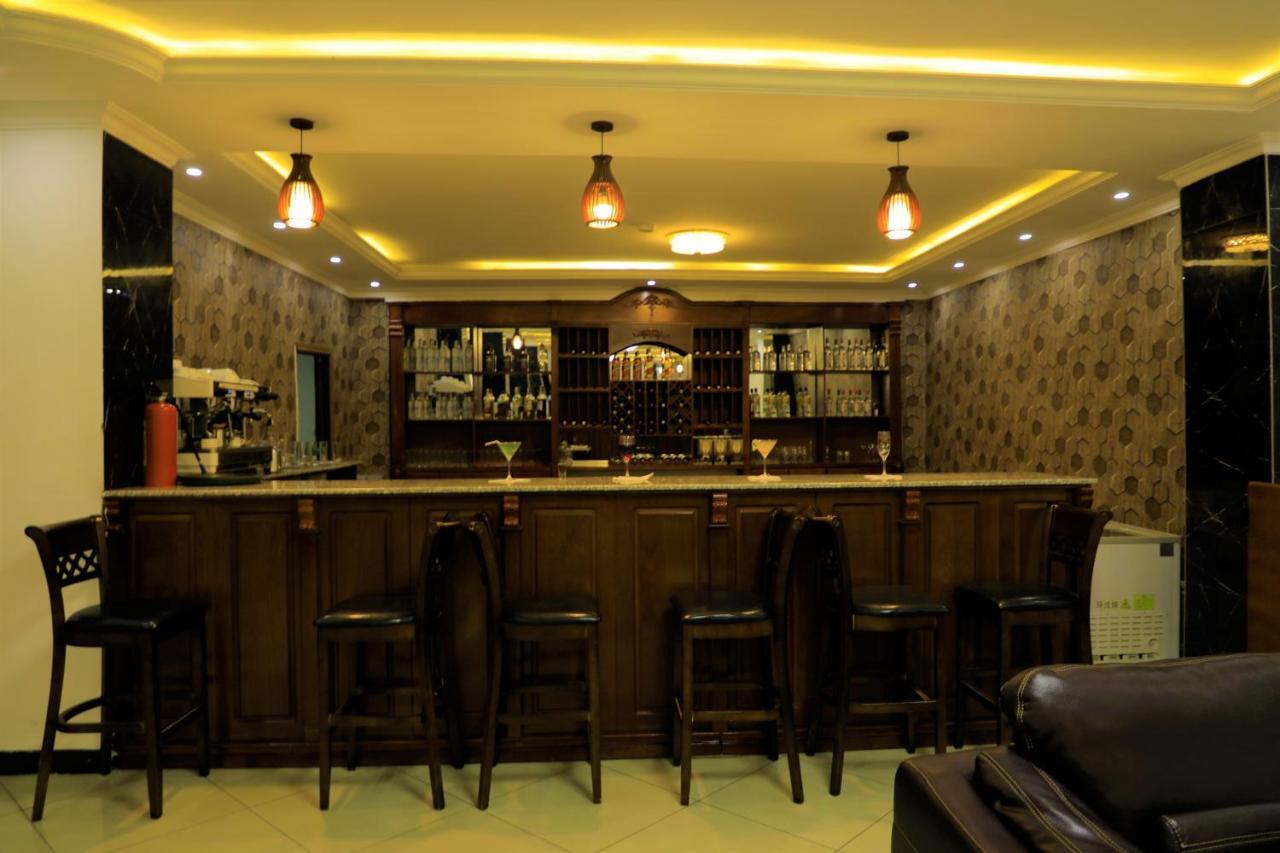 Tewodros Belay International Hotel Lege T'afo エクステリア 写真